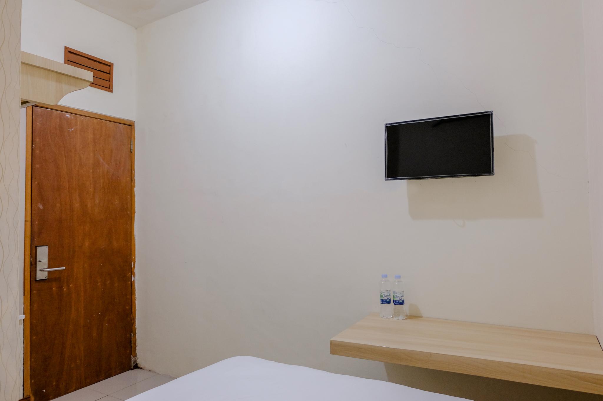 Reddoorz Near Flyover Arjosari מאלאנג מראה חיצוני תמונה