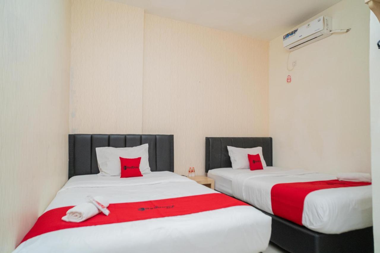 Reddoorz Near Flyover Arjosari מאלאנג מראה חיצוני תמונה