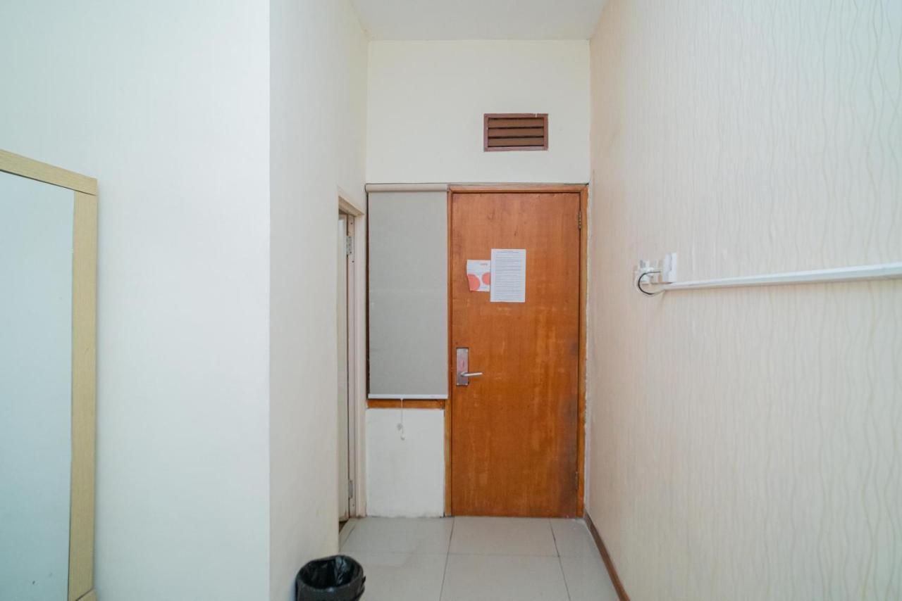 Reddoorz Near Flyover Arjosari מאלאנג מראה חיצוני תמונה
