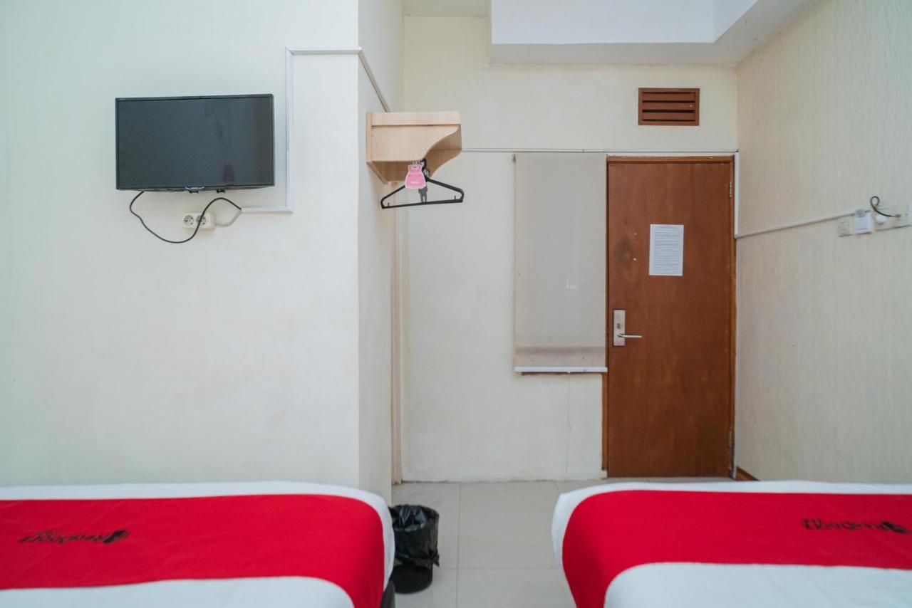 Reddoorz Near Flyover Arjosari מאלאנג מראה חיצוני תמונה