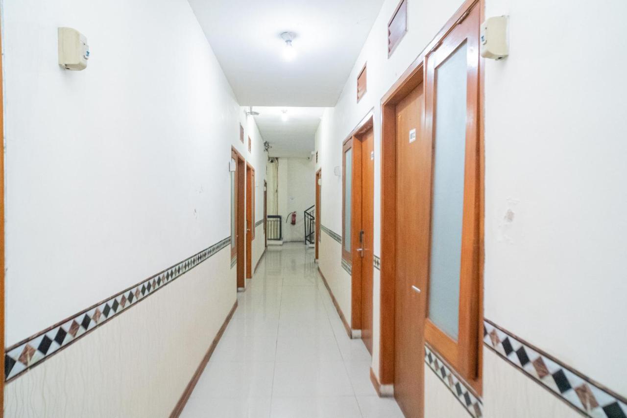 Reddoorz Near Flyover Arjosari מאלאנג מראה חיצוני תמונה